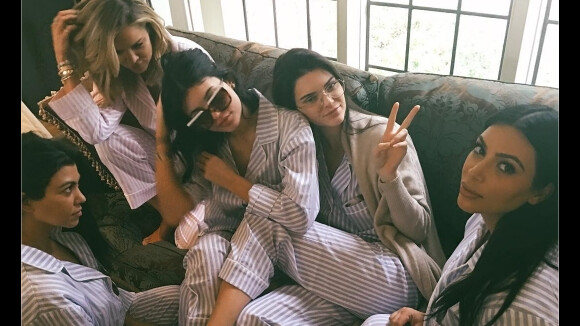 Kim Kardashian : journée pyjama avec Kendall Jenner, Kylie et les autres pour sa baby shower