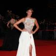 Shy'm : sa robe Franck Sorbier a fait le buzz aux NRJ Music Awards 2012, à Cannes
