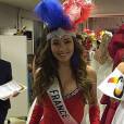 Charlotte Pirroni dans son costume national pour le concours Miss International 2015