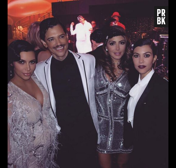 Kim Kardashian sexy pour les 60 ans de Kris Jenner