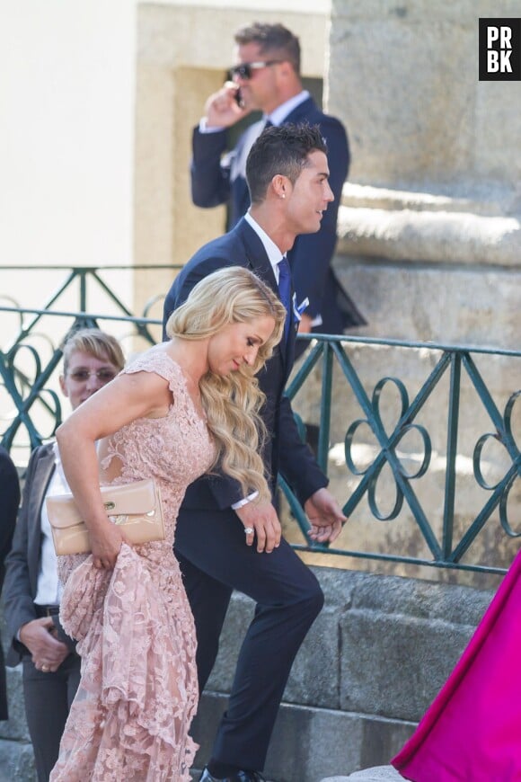 Cristiano Ronaldo en couple avec Marisa Mendes, la fille de son agent Jorge Mendes ?(Ici en photo ensemble lors du mariage de Jorge Mendes le 2 août 2015)