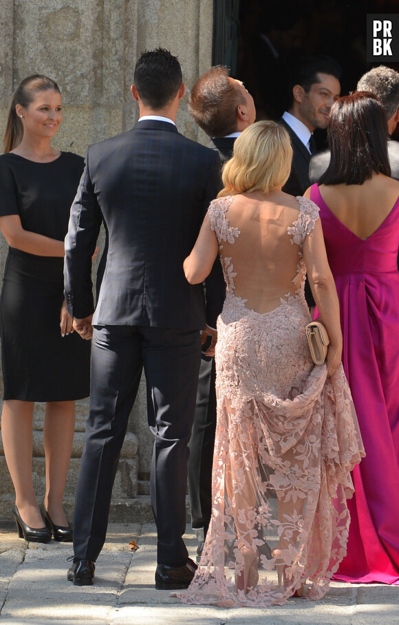 Cristiano Ronaldo en couple avec Marisa Mendes, la fille de son agent Jorge Mendes ?(Ici en photo ensemble lors du mariage de Jorge Mendes le 2 août 2015)