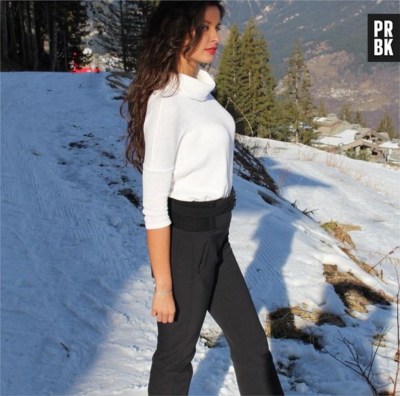 Malika Ménard s'offre un séjour au ski sous le soleil des Arcs, décembre 2015