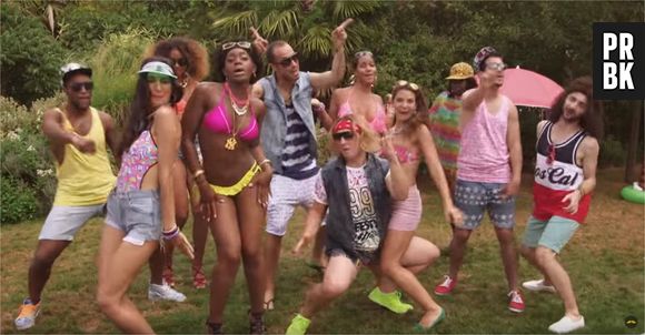 Golden Moustache : Maxime Musqua, PN Nova, Marion Seclin... parodient les clips des One Direction, Collectif Métissé ou Patrick Sébastien