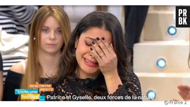 Gyselle Soares en larmes pour évoquer son enfance difficile dans Toute une histoire sur France 2 le 2 février 2016