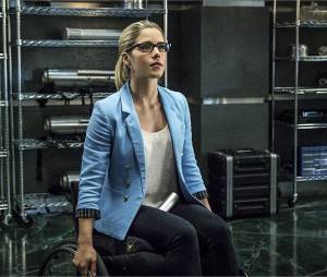 Arrow saison 4 : Felicity face à Calculator, son père