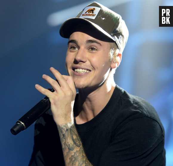 Justin Bieber préfère garder le sourire face aux accusations de plagiat.