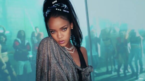 Clip "This Is What You Came For" de Calvin Harris : Rihanna en mode wild pour l'été