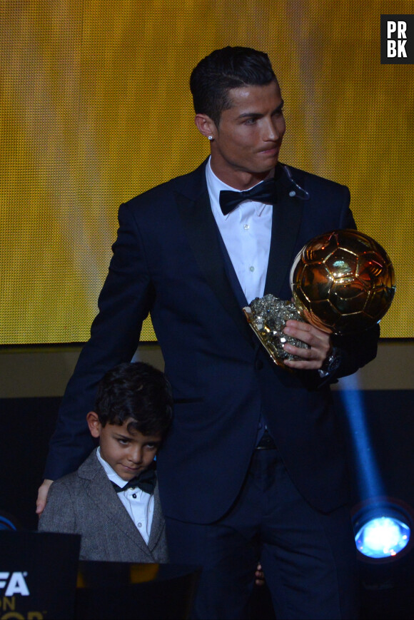 Cristiano Ronaldo, inséparable de son fils Cristiano Jr.
