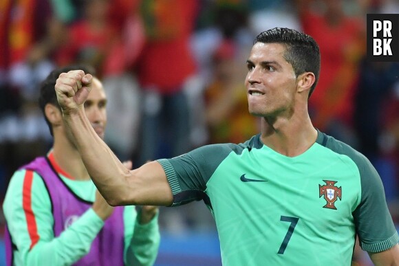 Euro 2016 : un nouvel hymne improbable pour les portugais avant la finale