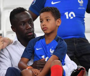 Bacary Sagna avec sa femme Ludivine Sagna et son fils Elias