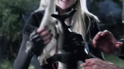 Sharknado 4 : les 10 moments les plus délirants en GIFs - Purebreak