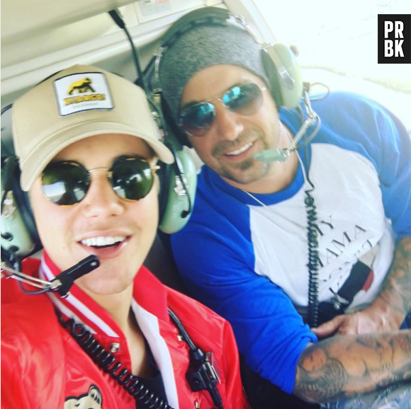 Justin Bieber nu à Hawaï : la réaction hilarante de son père Jeremy