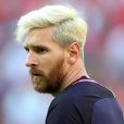 Lionel Messi s'est teint les cheveux en blond platine, et ça ne plaît pas à tout le monde.