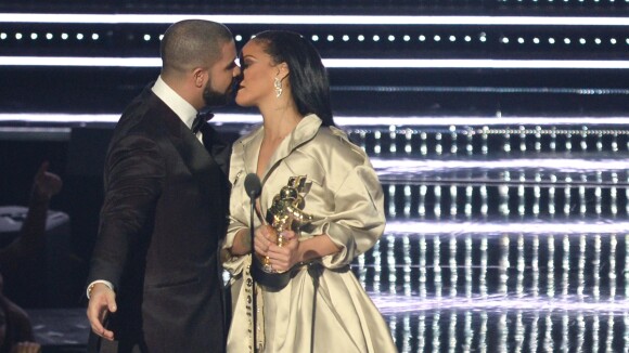 Drake toujours plus in love de Rihanna : une photo à 1 million de likes sur Instagram