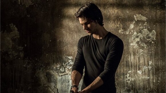 Dylan O'Brien méconnaissable sur la première image de son nouveau film American Assassin