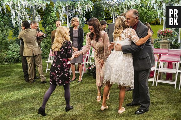 The Big Bang Theory saison 10 : premières images du mariage de Penny et Leonard