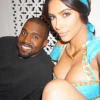 Kim Kardashian ultra sexy pour son grand retour : elle pose avec Kanye West et ses enfants