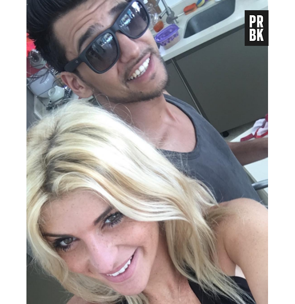 Antony (La Villa des Coeurs Brisés 2) en couple avec Mélanie après le tournage ? Il répond