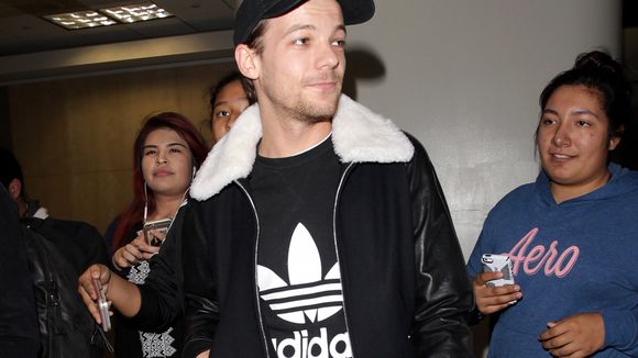 Louis Tomlinson arrêté après une altercation avec un photographe