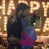 Miley Cyrus mariée à Liam Hemsworth en secret ? La photo qui enflamme la Toile (MAJ)