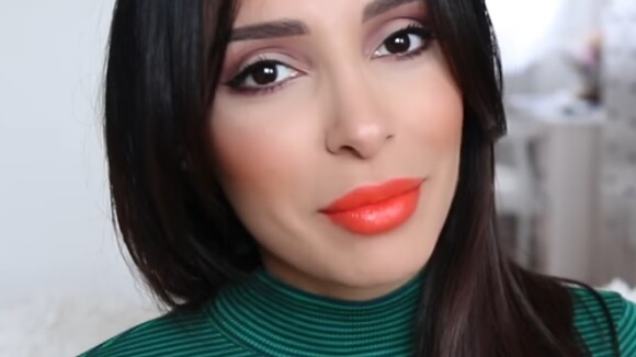 Sananas dévoile son dressing de luxe avec des pièces Chanel, Dior et Louboutin ?