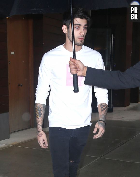Zayn Malik demande de l'argent à ses fans : les internautes taclent le chéri de Gigi Hadid !