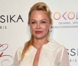 Pamela Anderson méconnaissable : la star d'Alerte à Malibu a-t-elle trop abusé de la chirurgie esthétique ?