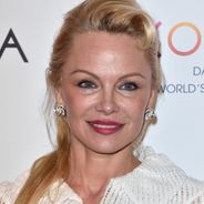 Pamela Anderson méconnaissable au Global Gift Gala : la bombe est défigurée