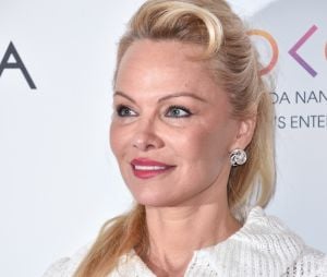 Pamela Anderson méconnaissable : la star d'Alerte à Malibu a-t-elle trop abusé de la chirurgie esthétique ?