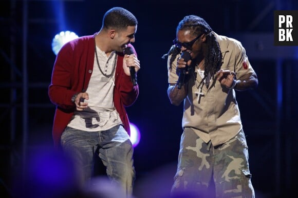 Drake rend hommage à son pote Lil Wayne avec un tatouage spécial