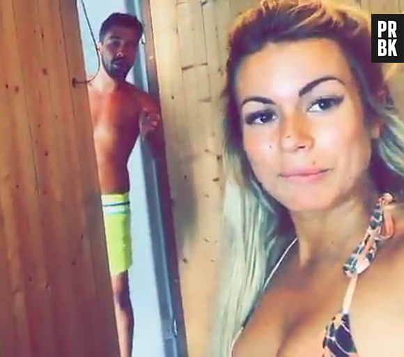 Les Marseillais VS Le reste du Monde : Carla Moreau et Kevin Guedj en couple, elle lui fait une belle déclaration !  
