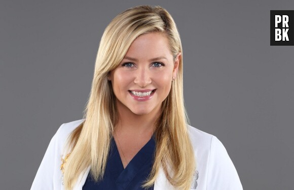 Grey's Anatomy saison 14 : Arizona va avoir le droit "à une énorme, ENORME, surprise"