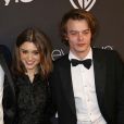 Charlie Heaton (Stranger Things) en couple avec Natalia Dyer
