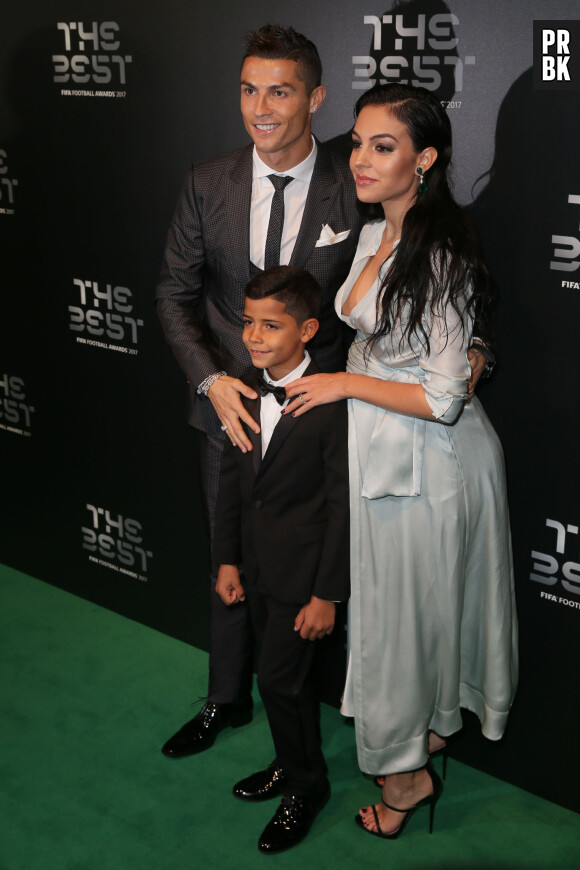 Cristiano Ronaldo et Georgina Rodriguez annoncent le prénom de leur fille qui naîtra bientôt !