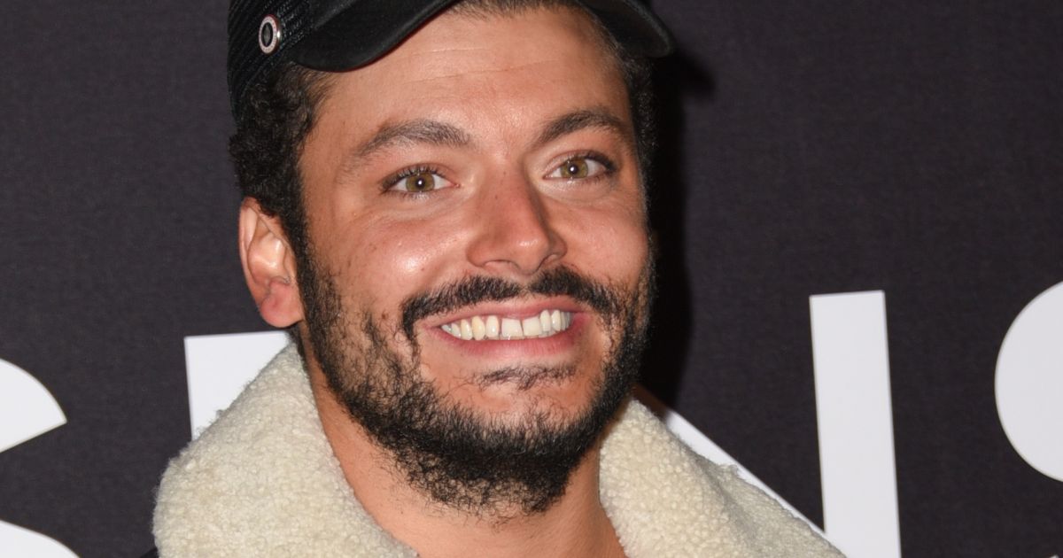 Rendez Vous En Terre Inconnue Kev Adams Youtube Kev Adams en larmes dans Rendez-vous en terre inconnue : il a passé sa