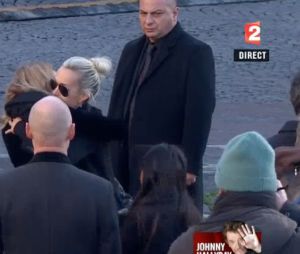 Obsèques de Johnny Hallyday : sa femme Laeticia et ses enfants en larmes