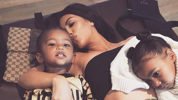 Kim Kardashian et Kanye West : leur fils Saint hospitalisé en toute discrétion pendant les fêtes
