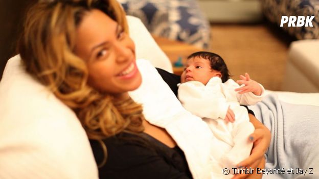 Blue Ivy et Beyoncé lors de la naissance de la petite fille en 2012