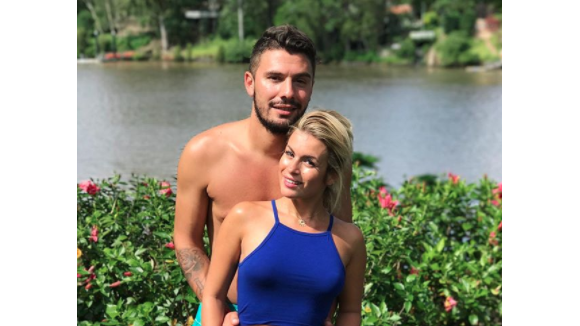 Kevin Guedj (Les Marseillais) et Carla Moreau fiancés ? Le message qui sème le doute