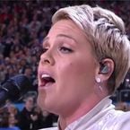 Pink malade au Super Bowl 2018 : victime d'une grippe, elle bluffe le public !
