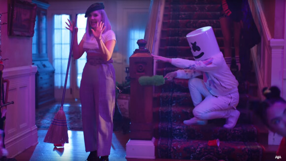 Clip "Friends" : Marshmello bloqué dans la friendzone avec Anne-Marie ?