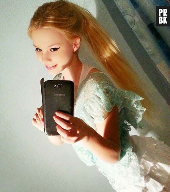 A 13 ans, avant d'être le sosie de Barbie, Gabriella Jirackova ressemblait à ça !