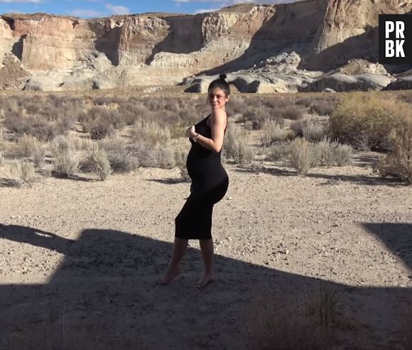 Kylie Jenner dévoile le visage de sa fille Stormi en vidéo !