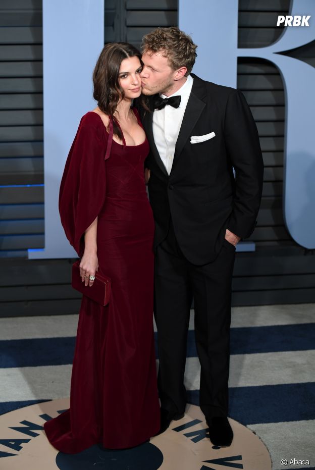 Emily Ratajkowski mariée à Sebastian Bear-McClard : le couple fait sa première sortie officielle sur le red carpet de la Vanity Fair Oscar Party 2018 !