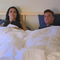 Shanna (Les Anges 10) dans le même lit qu'Adrien Laurent : ont-ils couché ensemble ? Elle répond