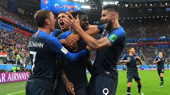 Coupe du Monde 2018 : les Bleus en finale après France/Belgique, les Français en folie 🙌