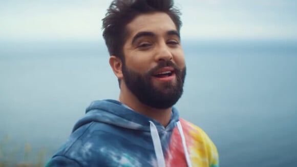 Clip "Pour oublier" : Kendji Girac nous emmène sous le soleil de Catalogne ☀️