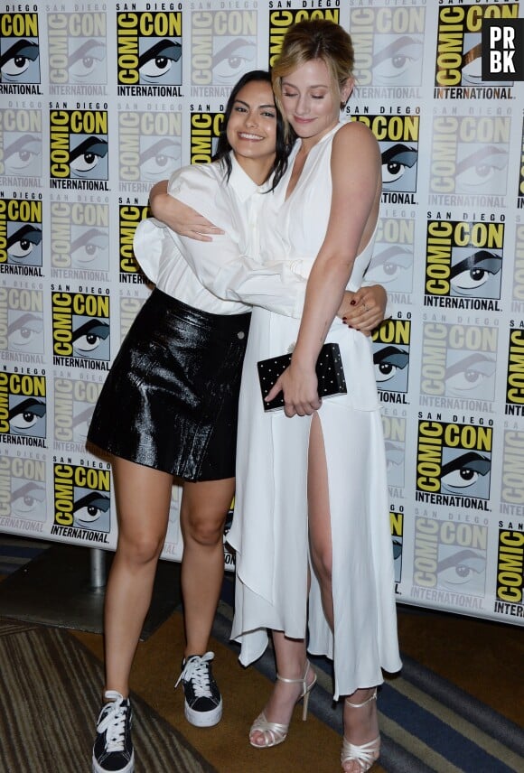 Lili Reinhart et Camila Mendes au Comic Con 2018