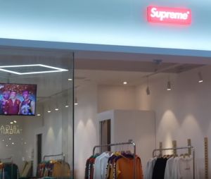 Supreme : une fausse boutique a encore ouvert en Chine !